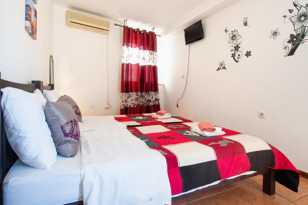 Split Accommodation الغرفة الصورة